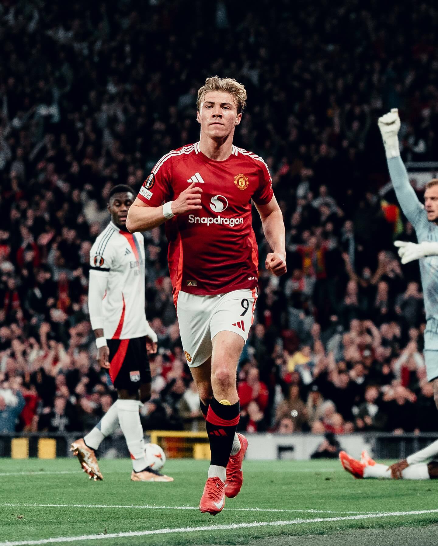 欧篮联清晨再迎强敌,皇家马德里止住颓势,主帅态度——信心回归,训练强度明显提升的简单介绍 欧篮联清晨再迎强敌,皇家马德里止住颓势,主帅态度——信心回归,训练强度明显提升的简单介绍