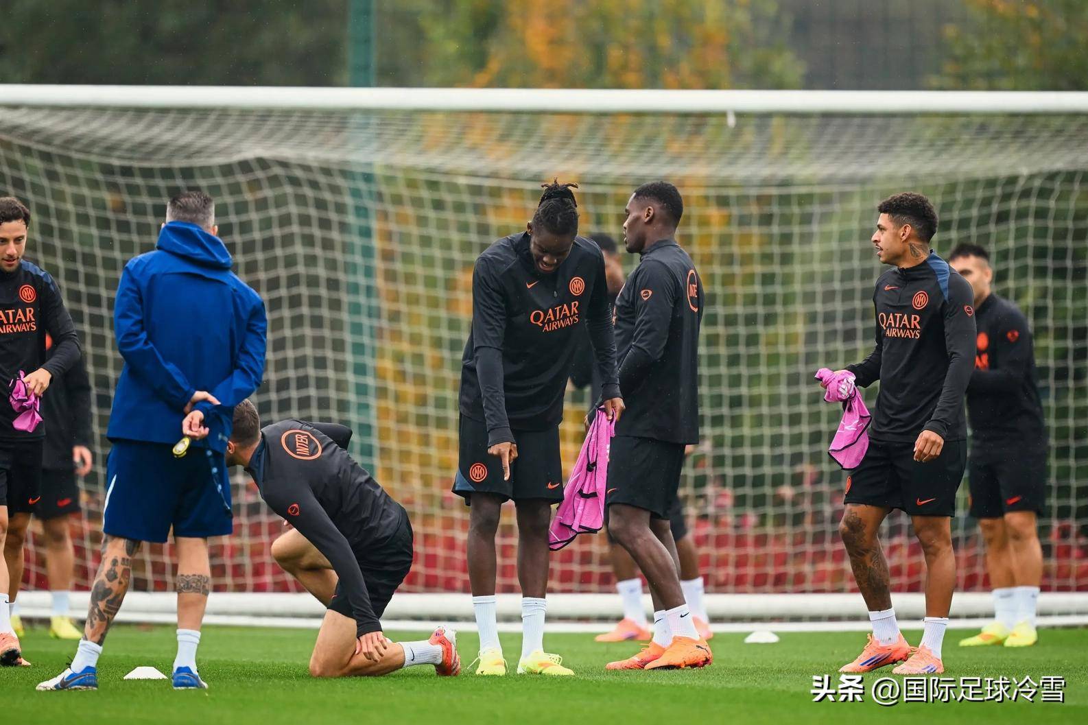 九游中国官网今夜突围战来临；克里夫兰骑士围绕欧冠更衣室发声；态度坚定；赛程密集仍需轮换的简单介绍