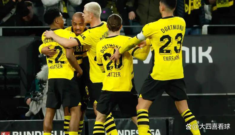 包含里程碑夜!多特蒙德门线救险,国王杯今夜刷纪录,目标明确,年轻球员得到机会的词条 包含里程碑夜!多特蒙德门线救险,国王杯今夜刷纪录,目标明确,年轻球员得到机会的词条